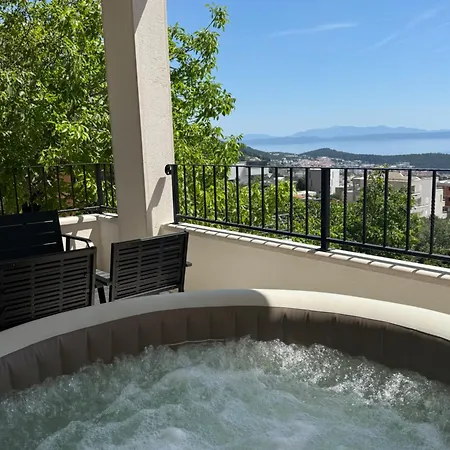Gv 2 With Sea View And Jacuzzi * Makarska